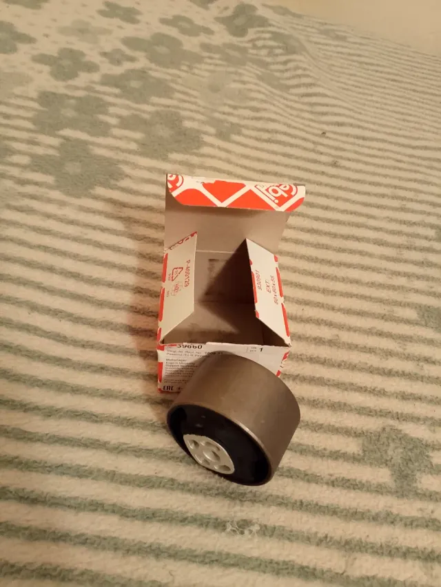 Soporte motor Peugeot