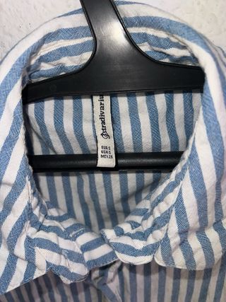 Vestido con estampado a rayas Stradivarius