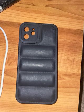 Funda iPhone 12 Guess Rosa Logo