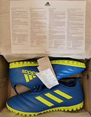 Bambas Fútbol Adidas NUEVAS con CAJA
