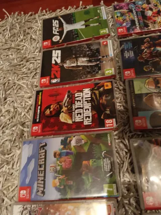 Nintendo Switch + funda+ mandos+ vargador y juegos