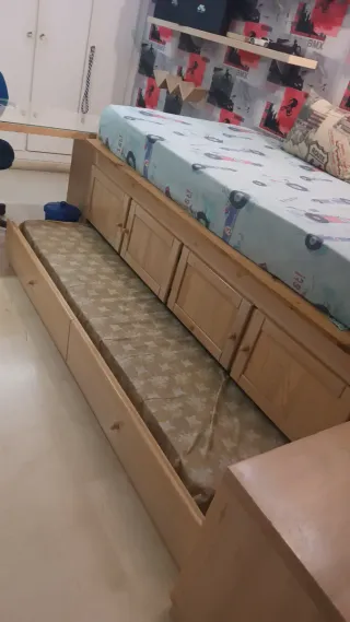 Habitación juvenil completa de madera maciza