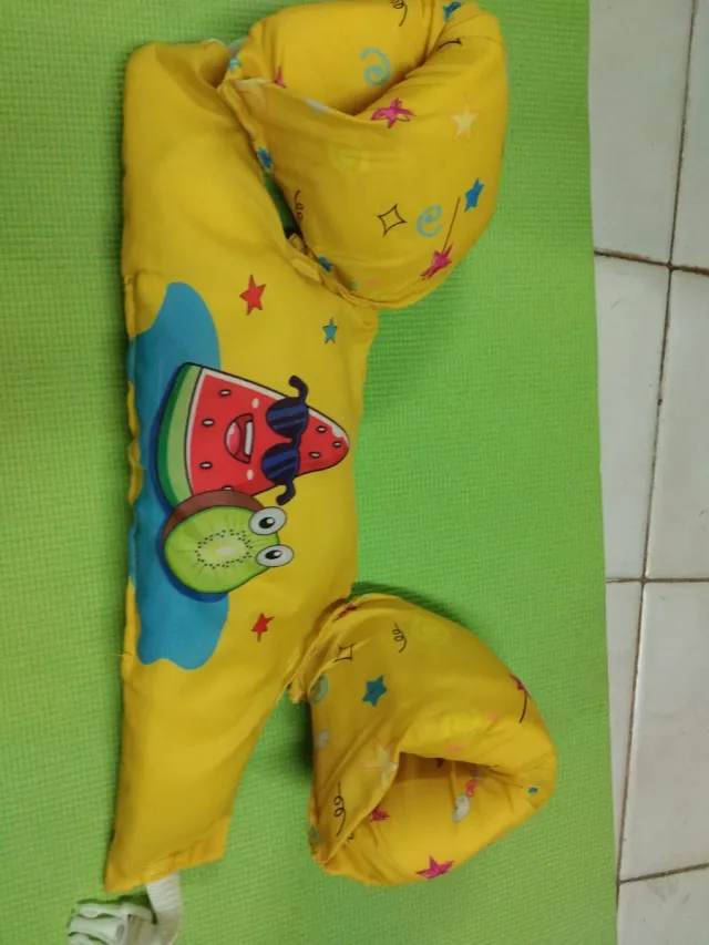 Chaleco flotador infantil amarillo