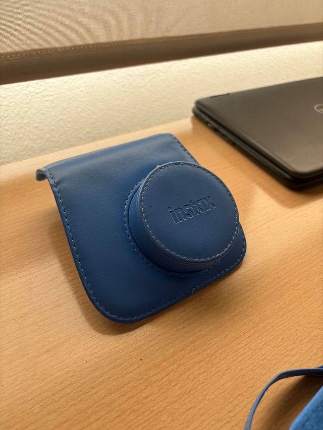 Funda azul para cámara Instax, con cuerda