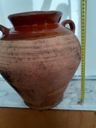 Tinaja de Barro Cocido con Asas