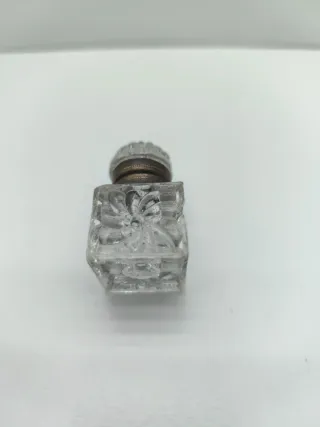 Mini tintero antiguo de cristal