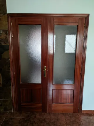 Puerta doble interior madera con cristal