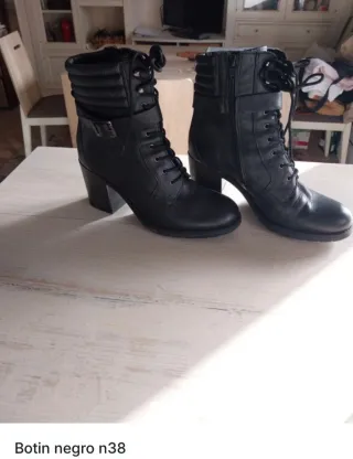 Lote calzado talla 38