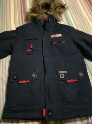Abrigo Quechua Talla 7-8 años