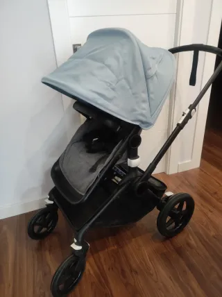 Bugaboo Fox 2 Chasis Negro Capazo Silla