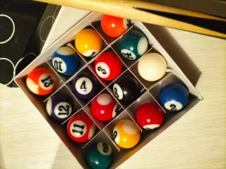 Juego Billar Mini Bolas y Palos