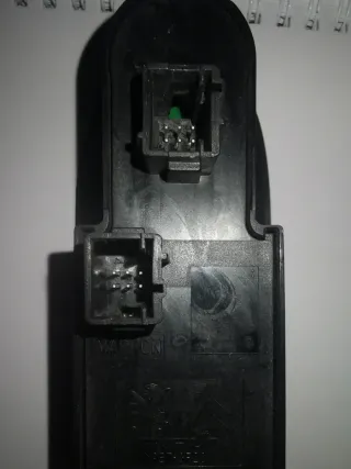 Botonera Elevalunas Citroen C3 2010