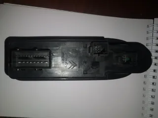 Botonera Elevalunas Citroen C3 2010