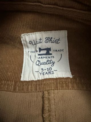 Chaqueta de pana marrón