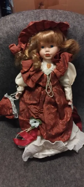 Vecchie bambole in porcellana 20 modelli diversi