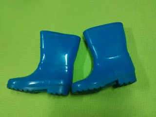 Botas de agua niña talla 27/28