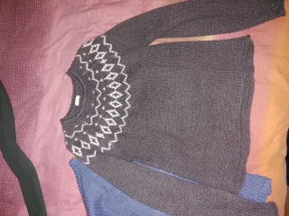 Lote 2 jerséis + camiseta