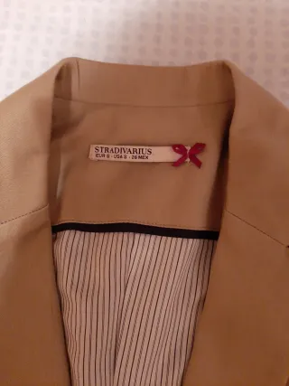 Americana beige mujer