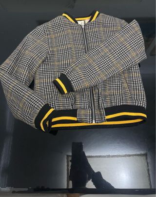 Chaqueta bomber cuadros gris y amarillo