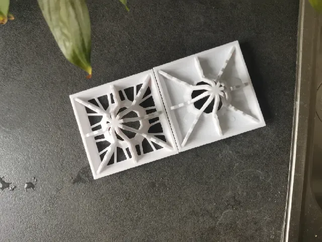 Supporto per l'asciugatura di biberon e bottiglie (Confezione da 3)