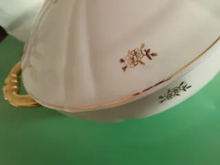 Zuppiera centrotavola in porcellana