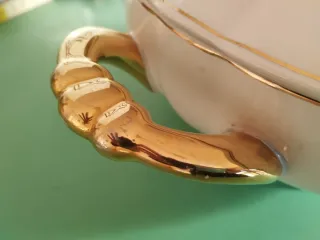 Zuppiera centrotavola in porcellana