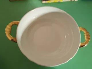 Zuppiera centrotavola in porcellana