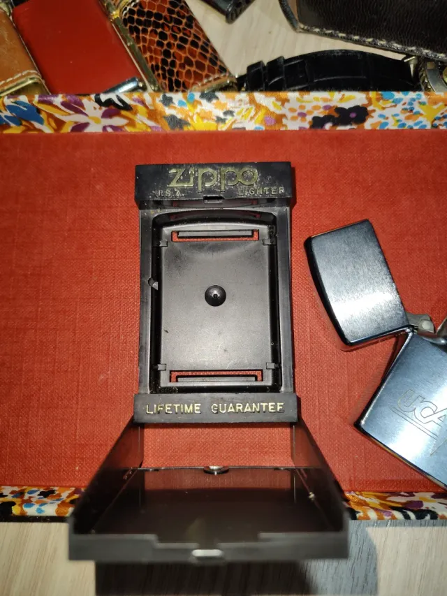 Mechero Zippo USA
