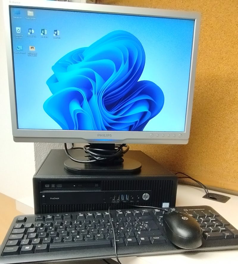 HP ProDesk 600 G2 SFF Ordenador Completo afbeelding 2