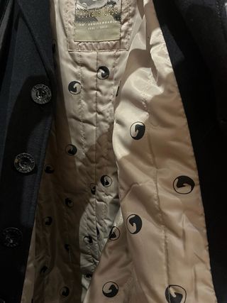 Abrigo ORIGINAL de Armani color Negro L