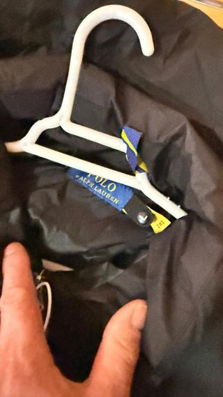 Abrigo Polo Ralph Lauren Negro Logo Rojo