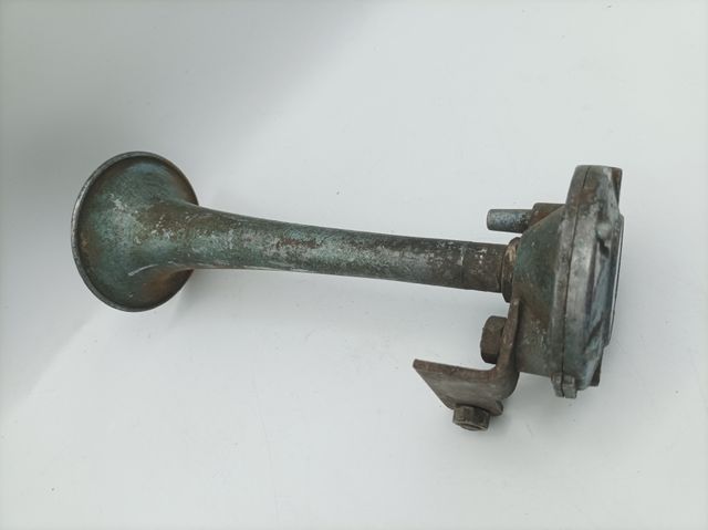 Bocina Antigua Edelweiss 2 Trompetas