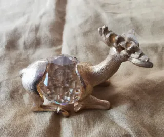 Cervo vintage con cristallo