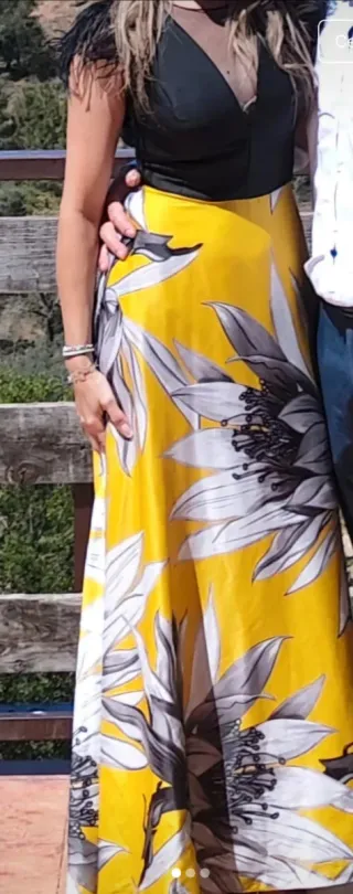 Vestido de fiesta largo amarillo y negro