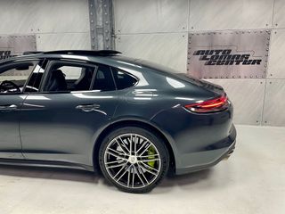 Porsche Panamera Turbo S E-Hybrid