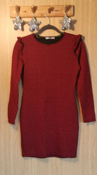 Vestido rojo y negro