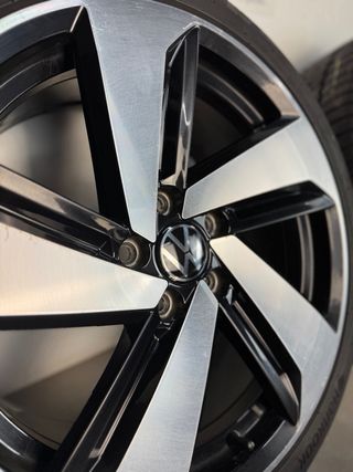 LLANTAS VW MILTON KEYNES 18” ORIGINALES