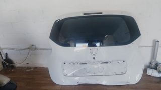 Portón trasero Dacia Lodgy