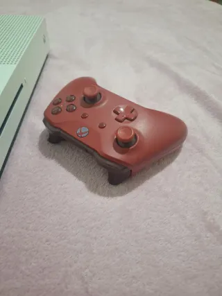 Xbox One S 1Tb Blanca + 7 Juegos