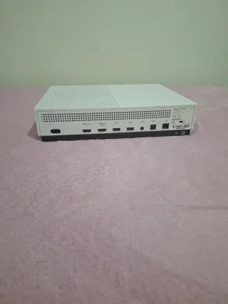 Xbox One S 1Tb Blanca + 7 Juegos