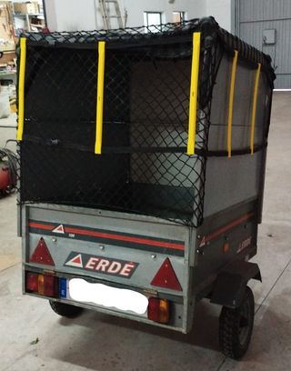 Remolque volquete con documentación