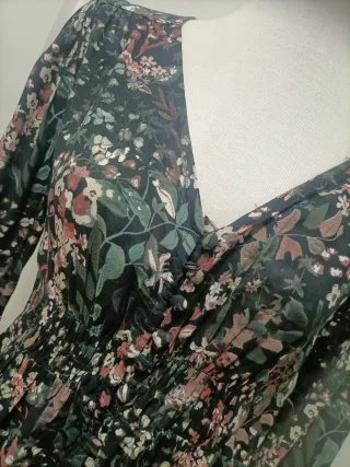Vestido estampado floral manga larga