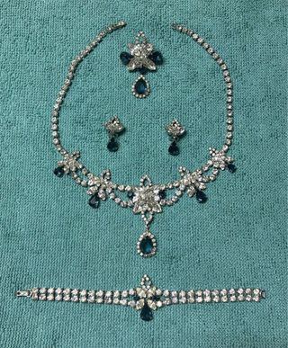 Conjunto de bisutería fina