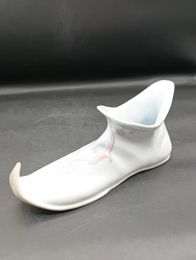 Figura de Bota Oriental Lladro Porcelana