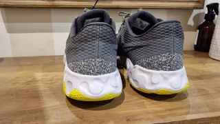 Nike Renew Gris/Amarillo Talla 47.5