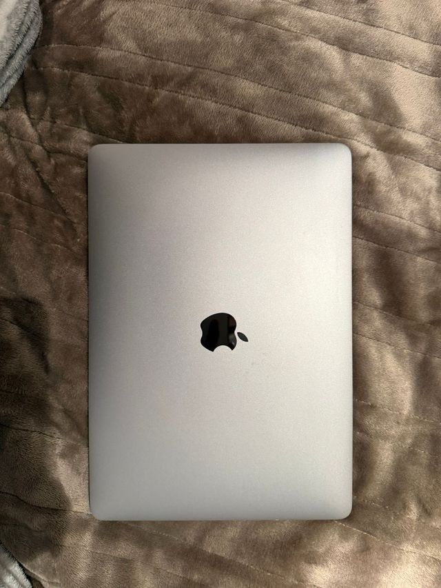 MacBook Air 2020 Plata