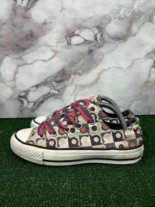 Converse taglia 36 fantasia geometrica