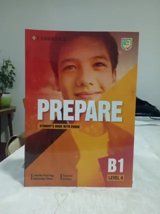 Prepare Level 4 Student's Book with eBook (Camb...