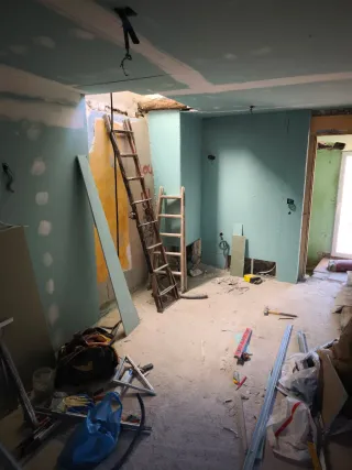 Pladur pintura electricidad fontanería