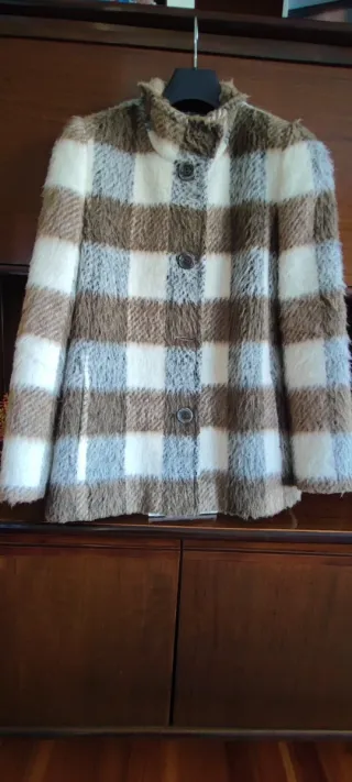 Abrigo cuadros mujer
